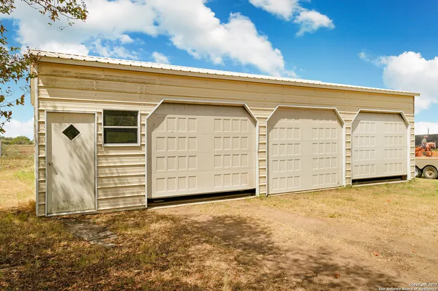 a view of outdoor space yard deck and patio