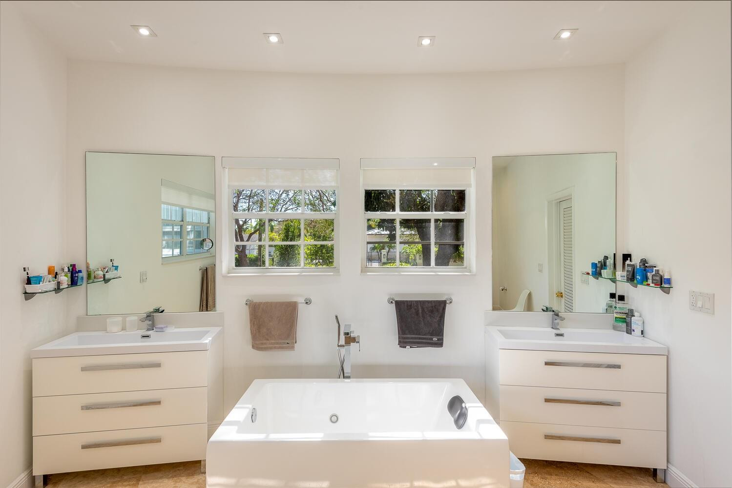 6205 Southwest 108th Street Pinecrest, FL 33156 - Photo 15 of 31 Photo 15
