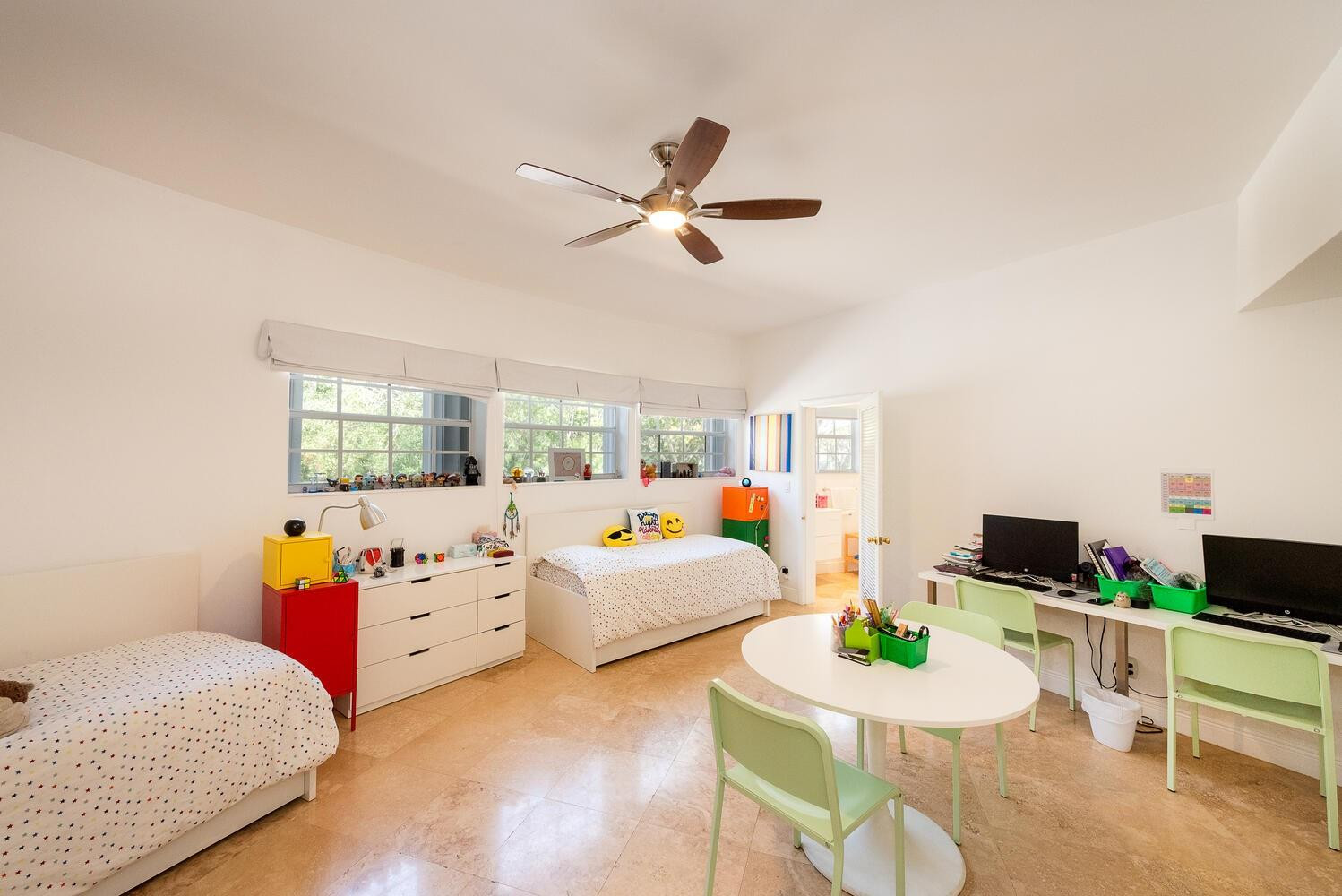 6205 Southwest 108th Street Pinecrest, FL 33156 - Photo 16 of 31 Photo 16