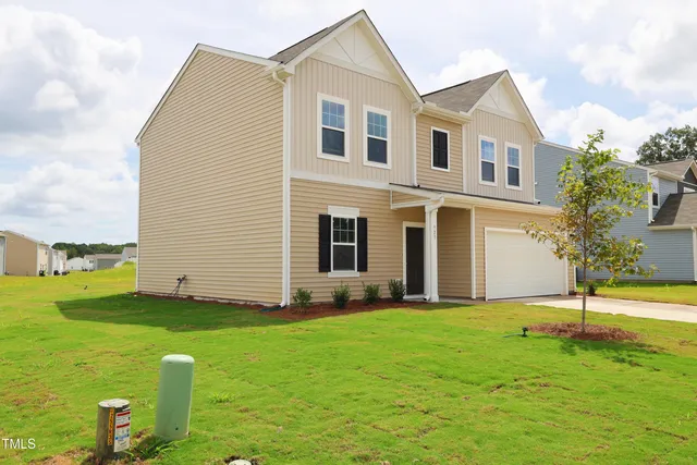 $304,890 | 927 Dassault Ln Spring, Spring Hope, NC 27882