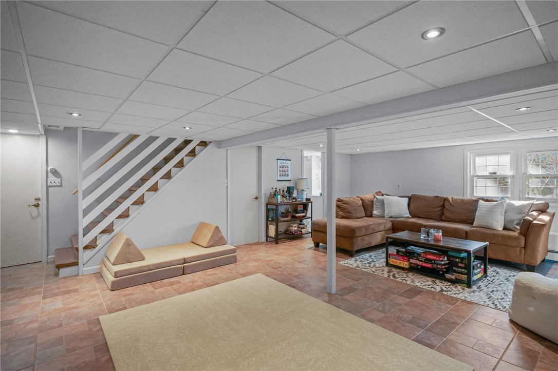 38 Angela Avenue Cranston, RI 02921 - Photo 42 of 49