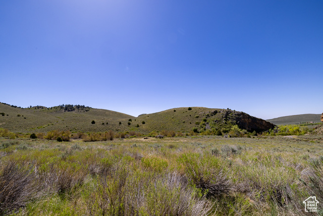 19204 Paradise Park Road, Unit 6 Vernal, UT 84078 - Photo 10 of 14 Mountain view