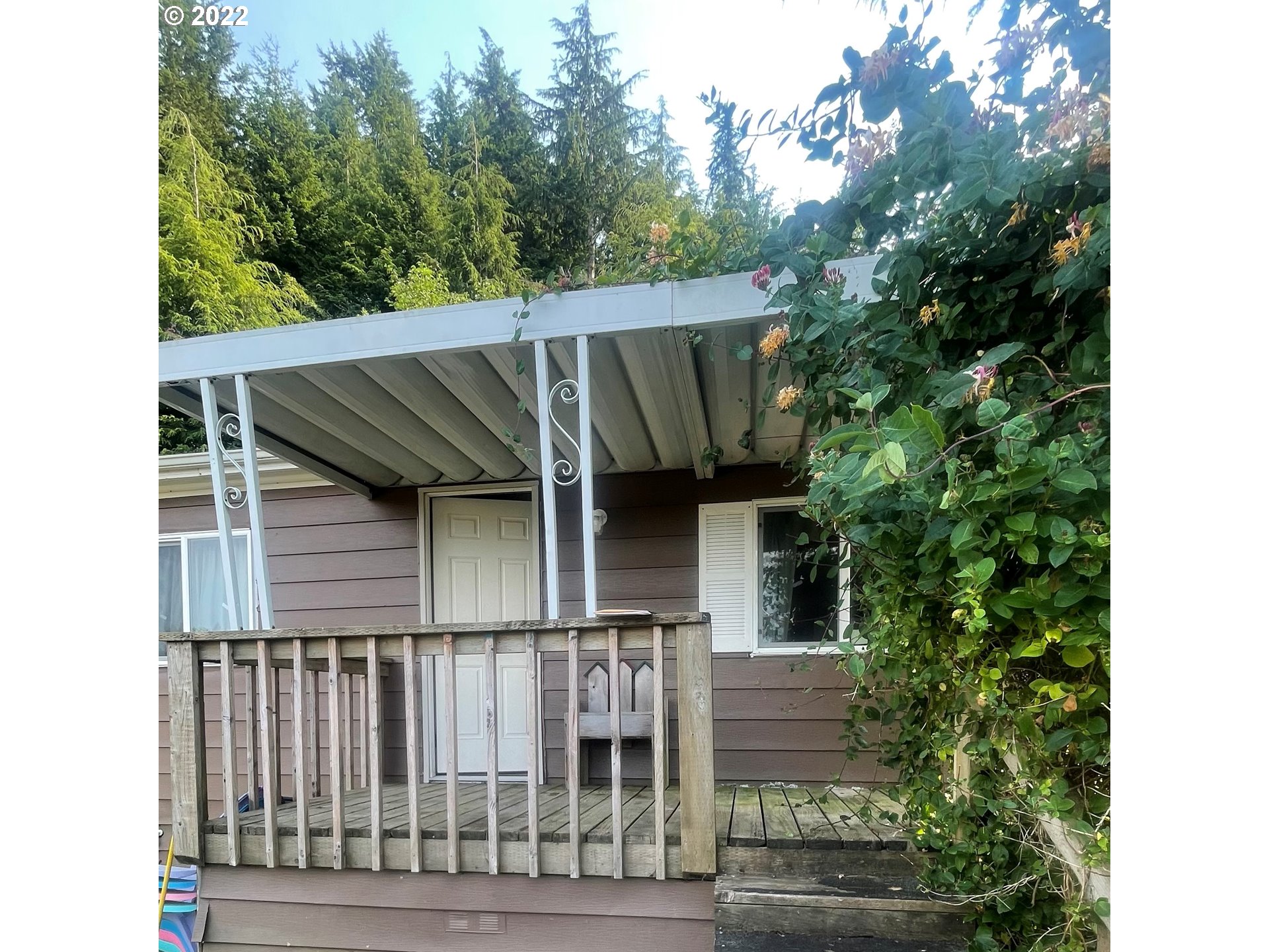 876 Vista Court Reedsport, OR 97467 - Photo 26 of 29 Covered Porch