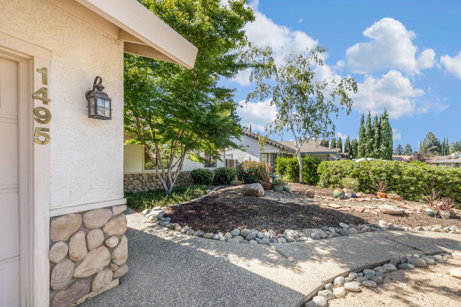1495 Portola Valley Road Yuba City, CA 95993 - Photo 7 of 43