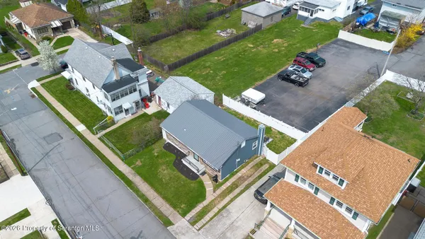 $215,000 | 2001 Rigg Street, Dunmore, PA 18512