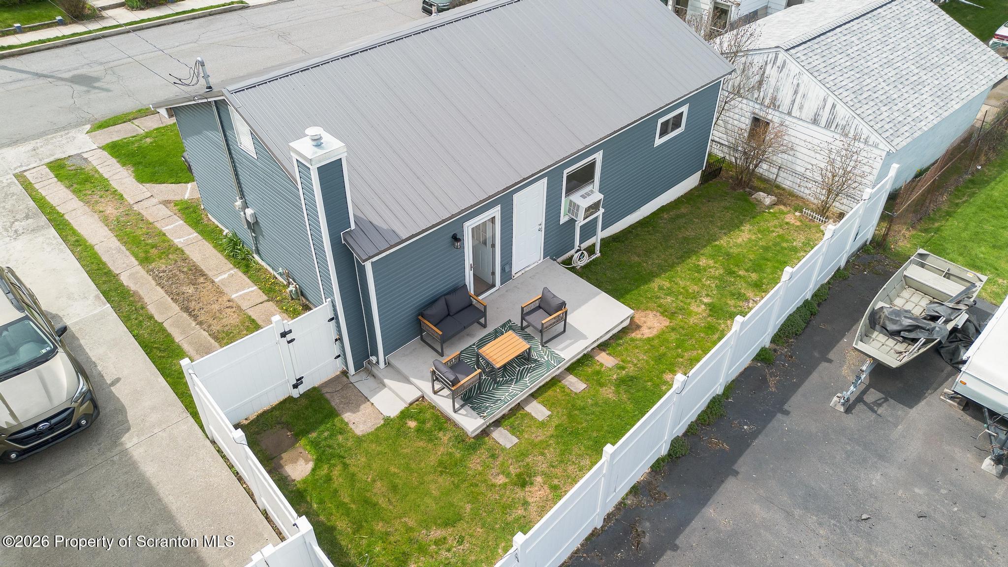 2001 Rigg Street Dunmore, PA 18512 - Photo 8 of 32 Rear