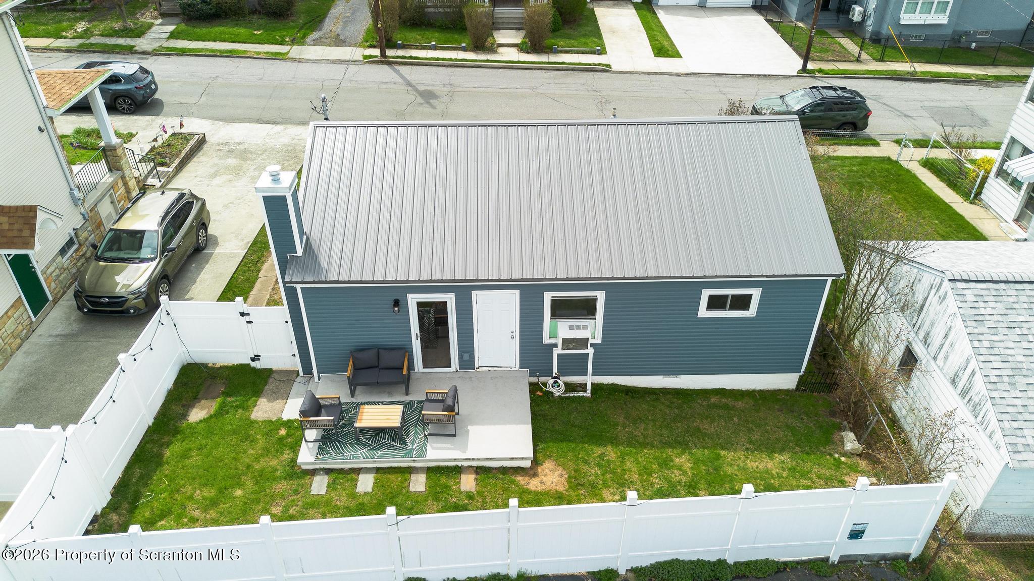 2001 Rigg Street Dunmore, PA 18512 - Photo 9 of 32 Rear