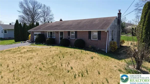 $220,000 | 14 Cowpath Road, Souderton, PA 18964