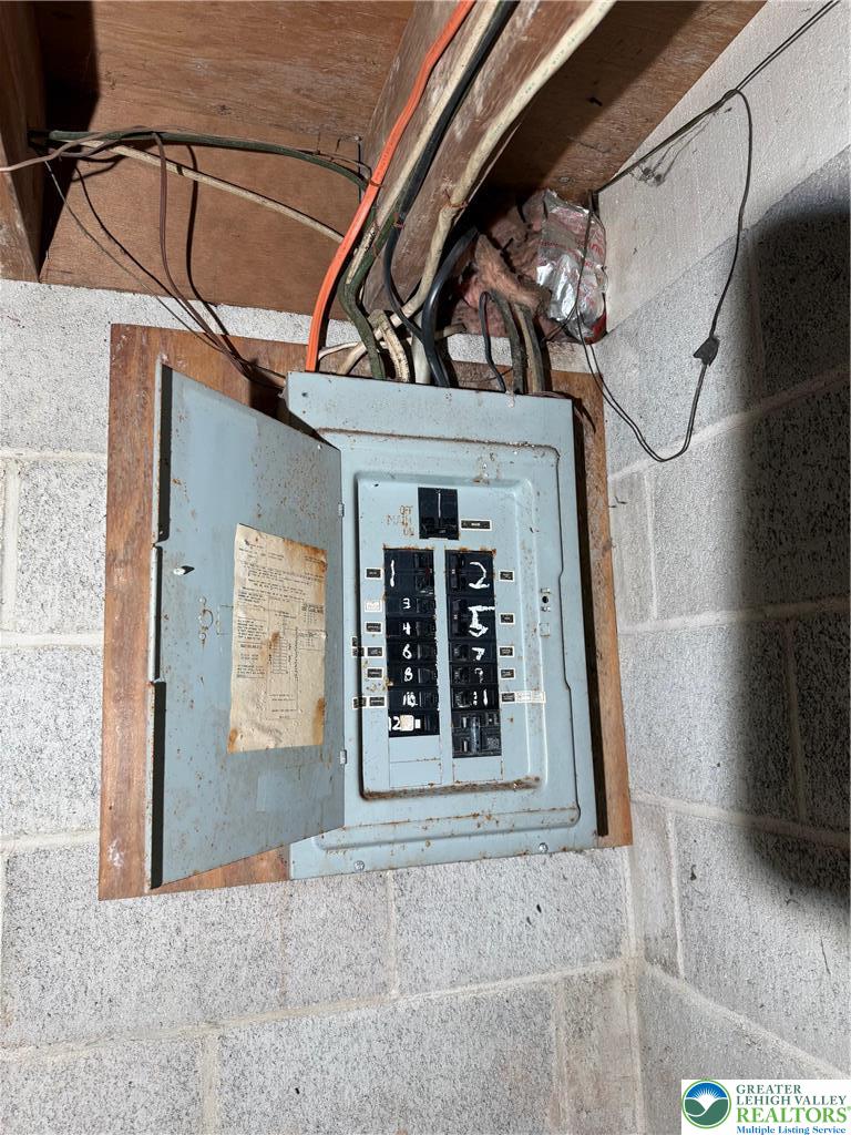 14 Cowpath Road Souderton, PA 18964 - Photo 13 of 28