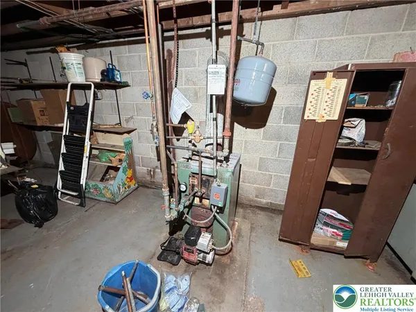 $220,000 | 14 Cowpath Road, Souderton, PA 18964