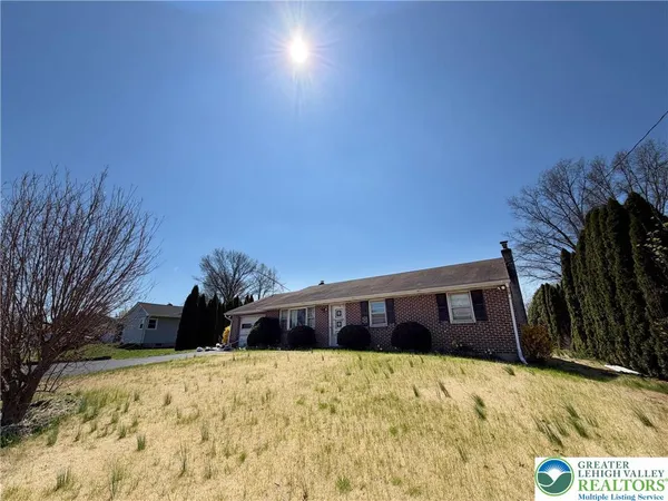 $220,000 | 14 Cowpath Road, Souderton, PA 18964