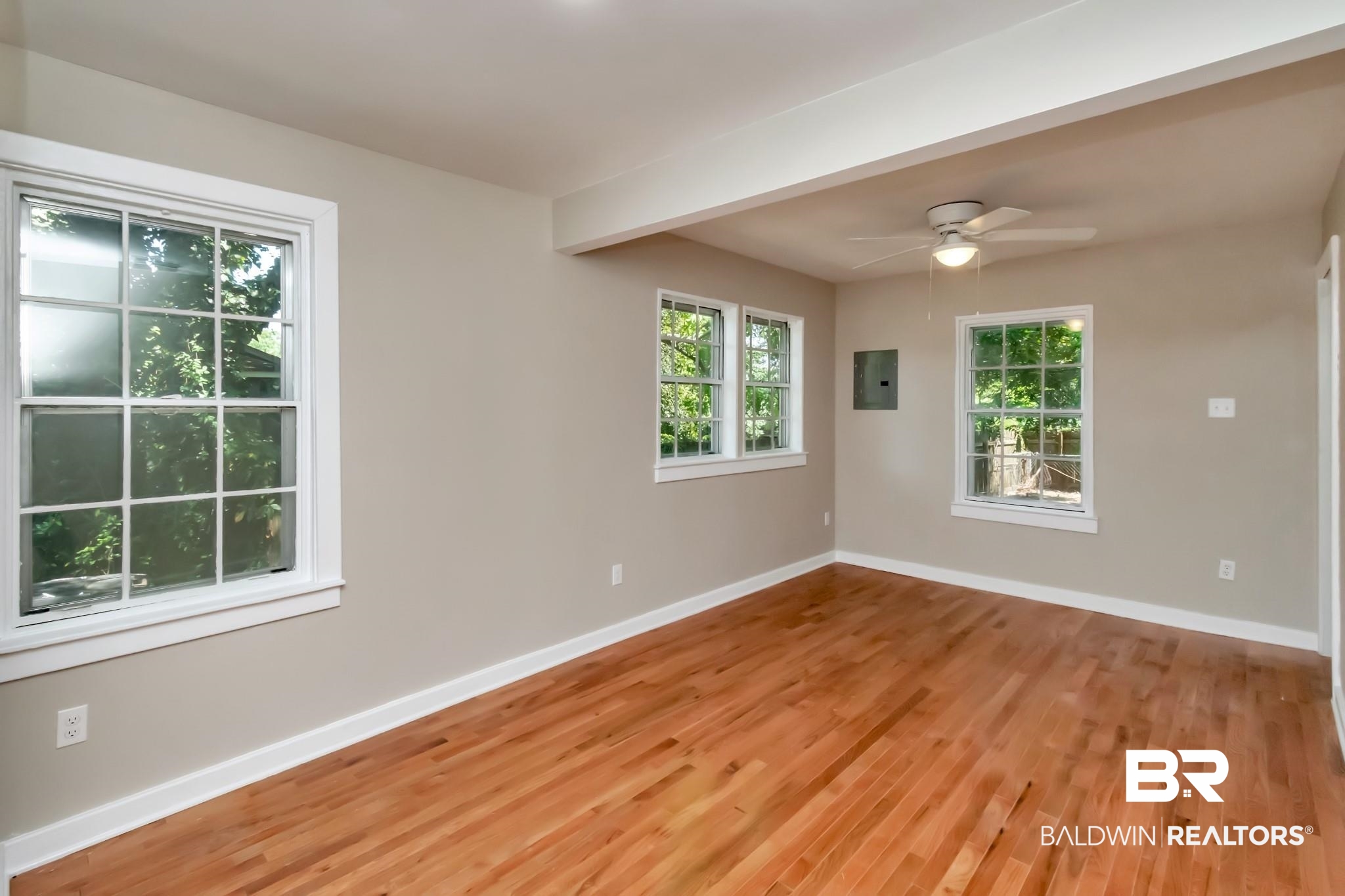 26 South Hathaway Road Mobile, AL 36608 - Photo 16 of 27