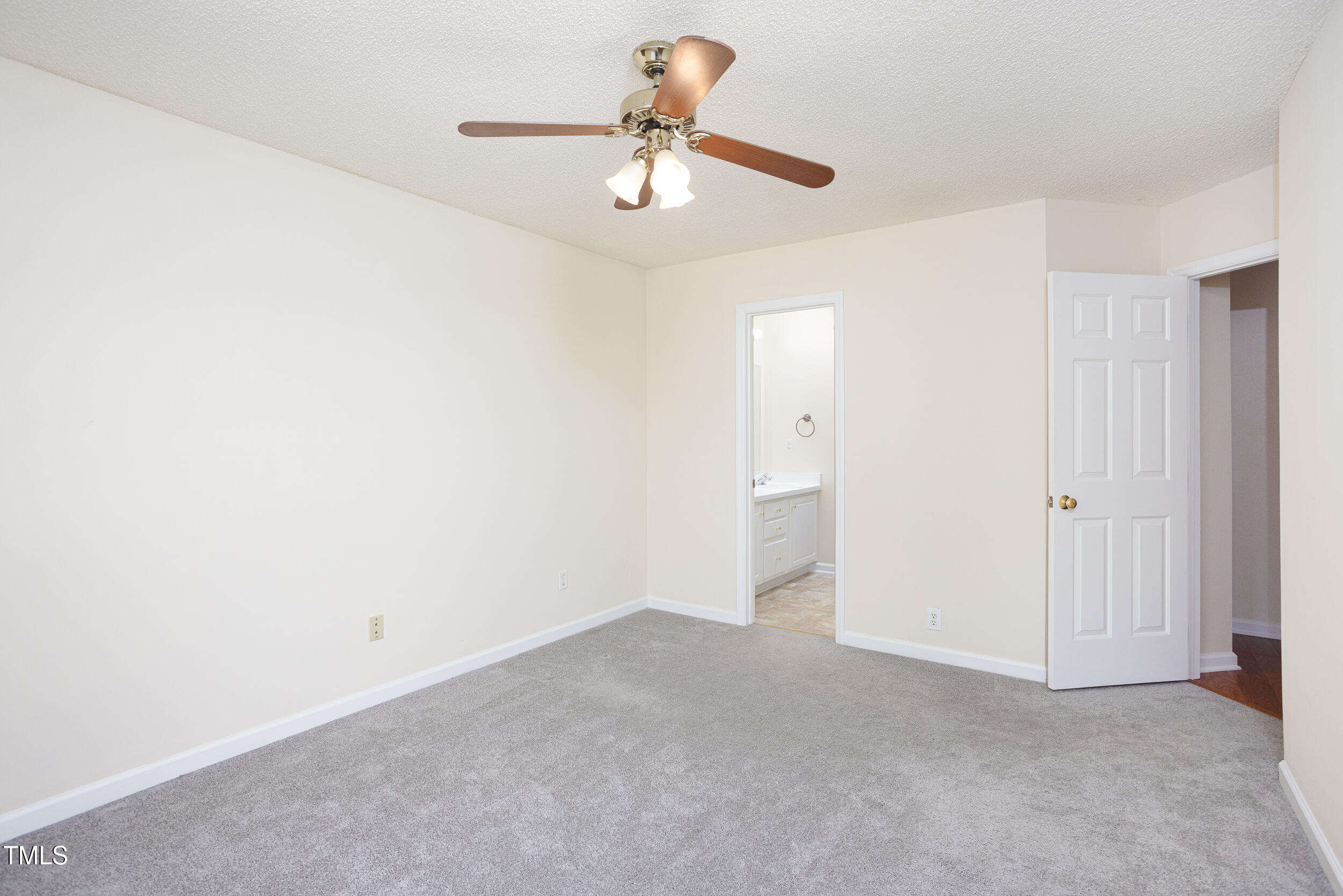 3213 Planet Drive Raleigh, NC 27604 - Photo 15 of 28 3213_Planet_MLS-20