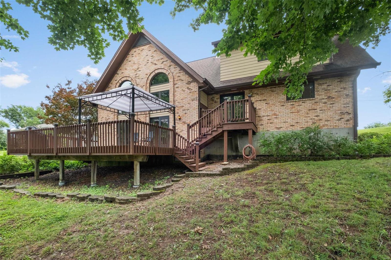 6127 Erb Road St. Louis, MO 63129 - Photo 40 of 42