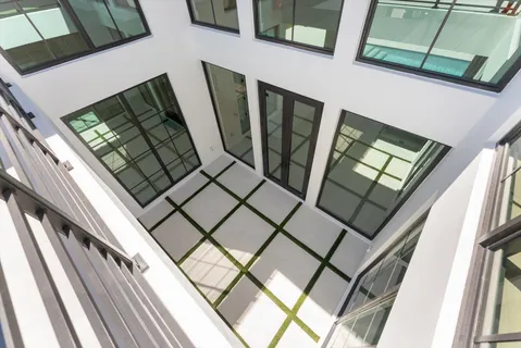 $5,950,000 | 880 Northeast 3rd Avenue, Boca Raton, FL 33432