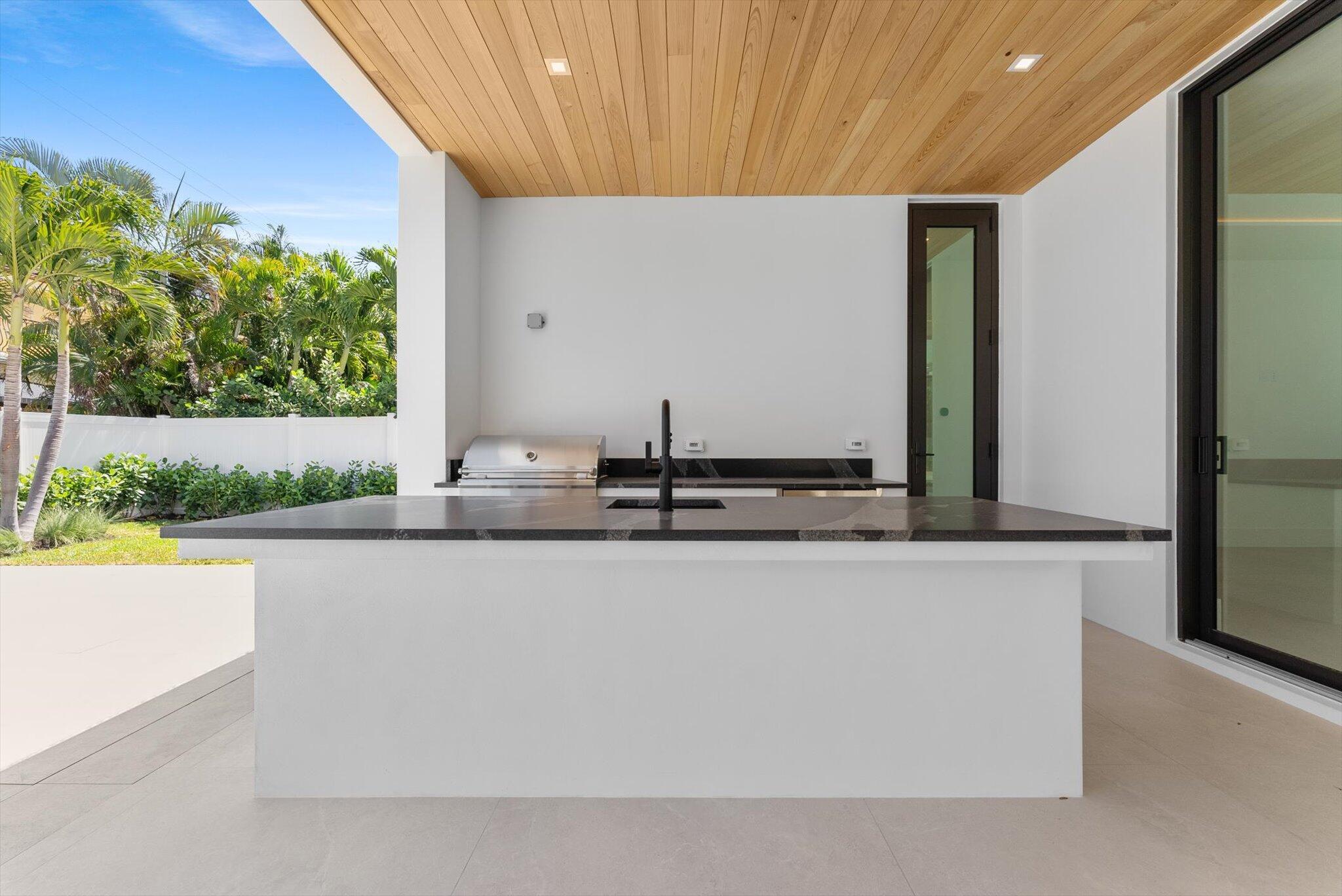 880 Northeast 3rd Avenue Boca Raton, FL 33432 - Photo 80 of 100 Summer Kitchen