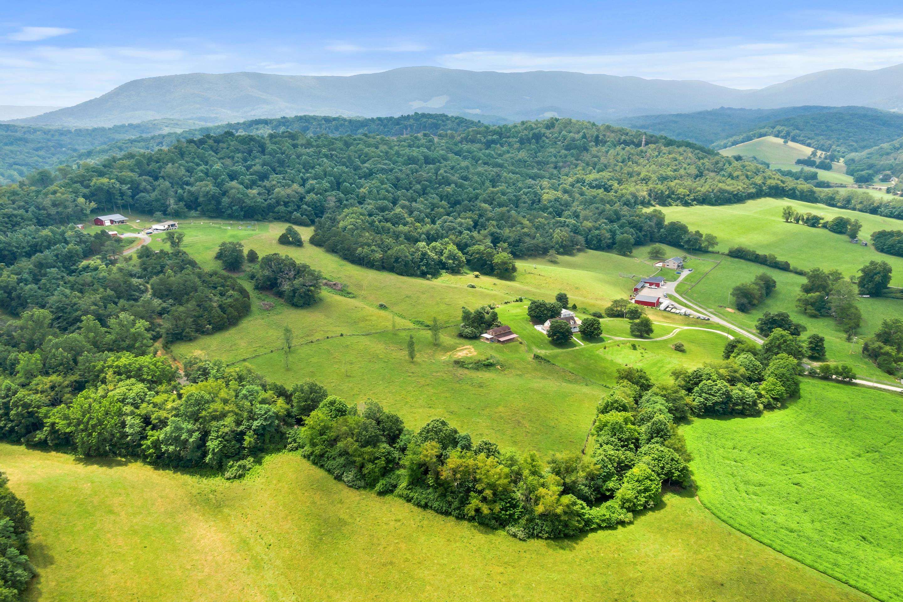 1862 Spring Valley Road Staffordsville, VA 24167 - Photo 80 of 96 Gallery Image 80