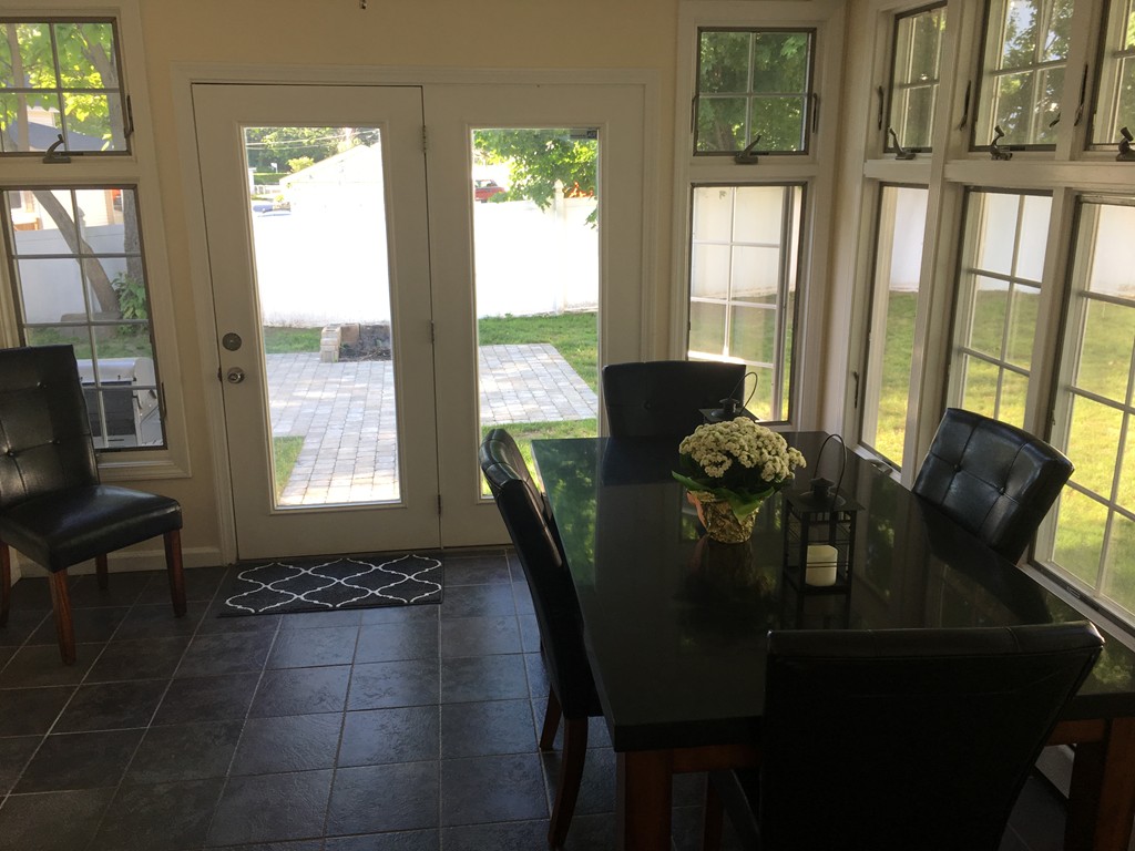127 Old Road Dracut, MA 01826 - Photo 13 of 29 Gallery Image 13