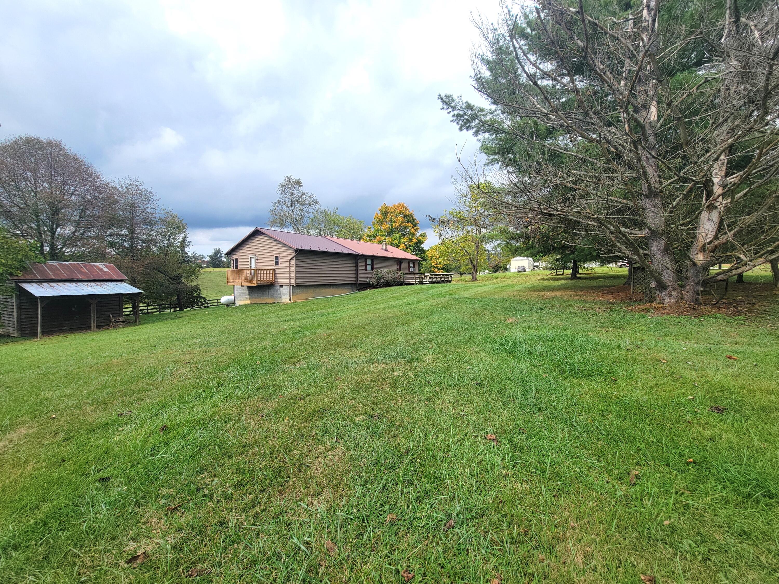 269 Minnie Dunn Road Ballard, WV 24918 - Photo 4 of 29 Gallery Image 4