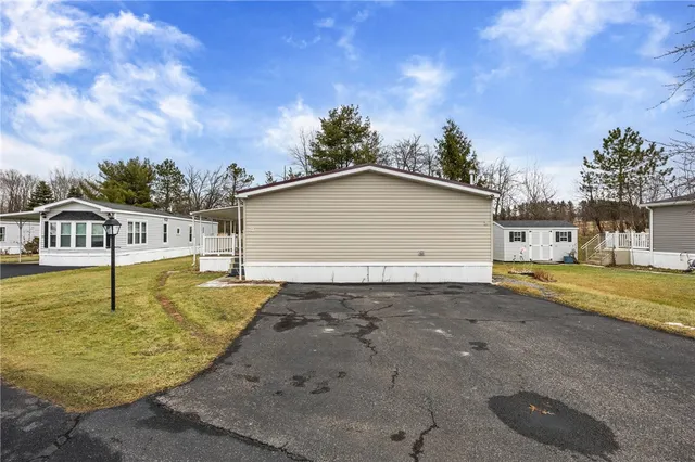 $119,900 | 31 Picture Book Park, Lima, NY 14485