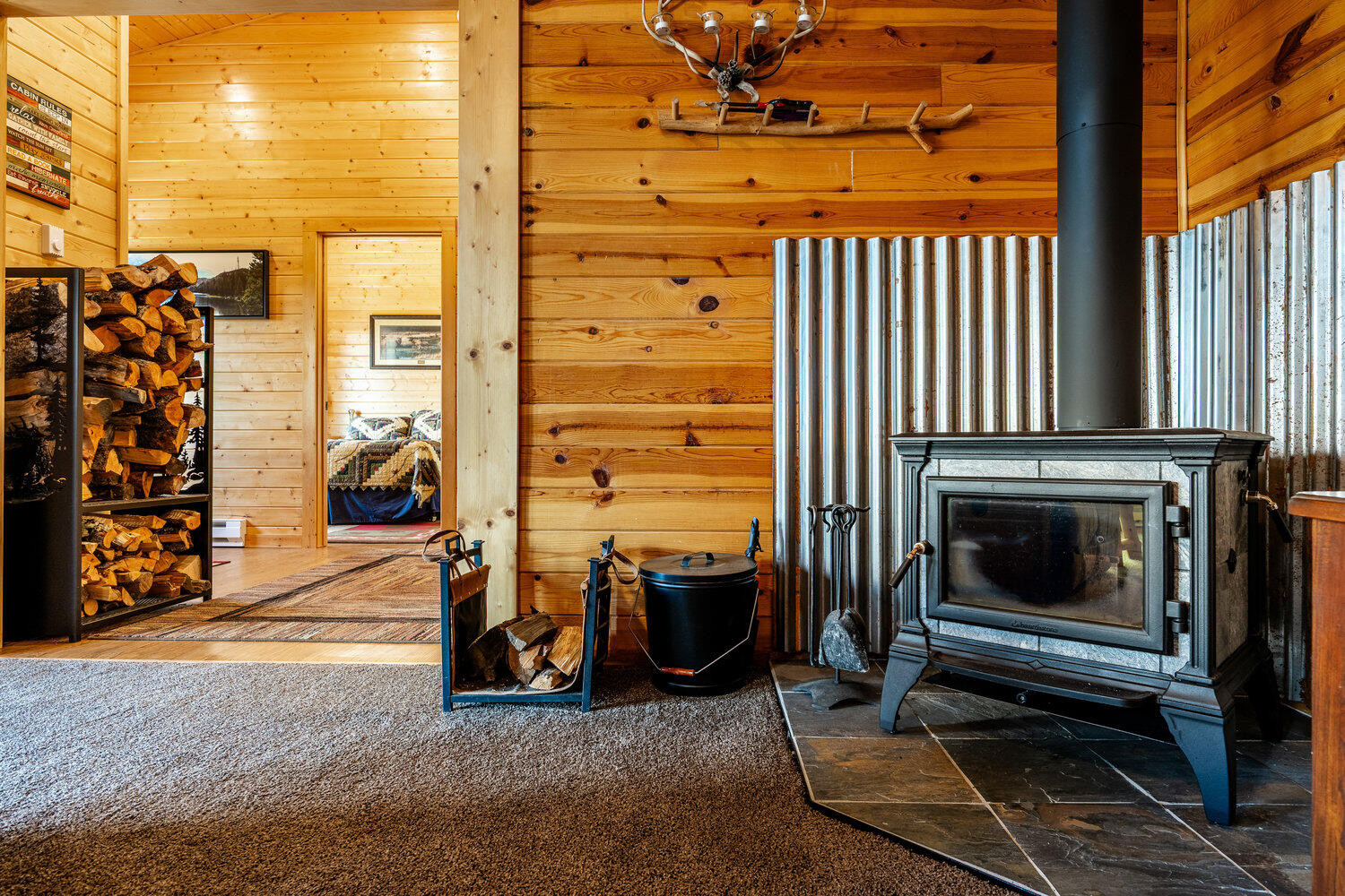 77 Blacktooth Road Big Horn, WY 82833 - Photo 13 of 61 025_dsc_8626-hdr_257