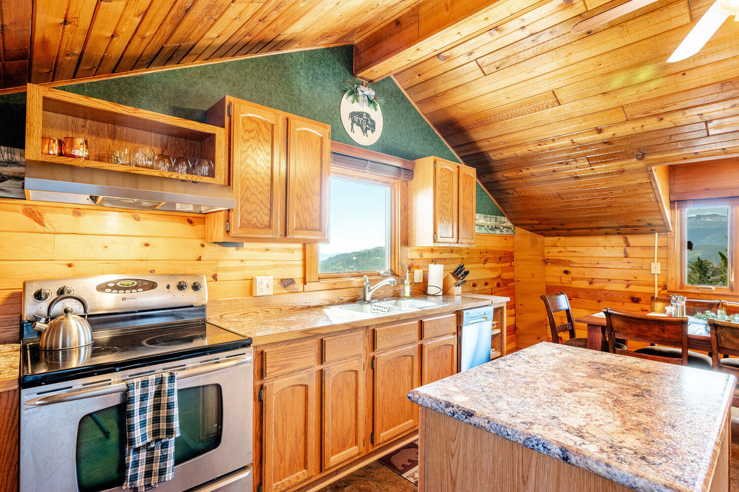 77 Blacktooth Road Big Horn, WY 82833 - Photo 22 of 61 031_dsc_8648-hdr-edit_386