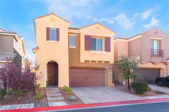 $2,550 | 11243 Filmore Heights Court, Las Vegas, NV 89135