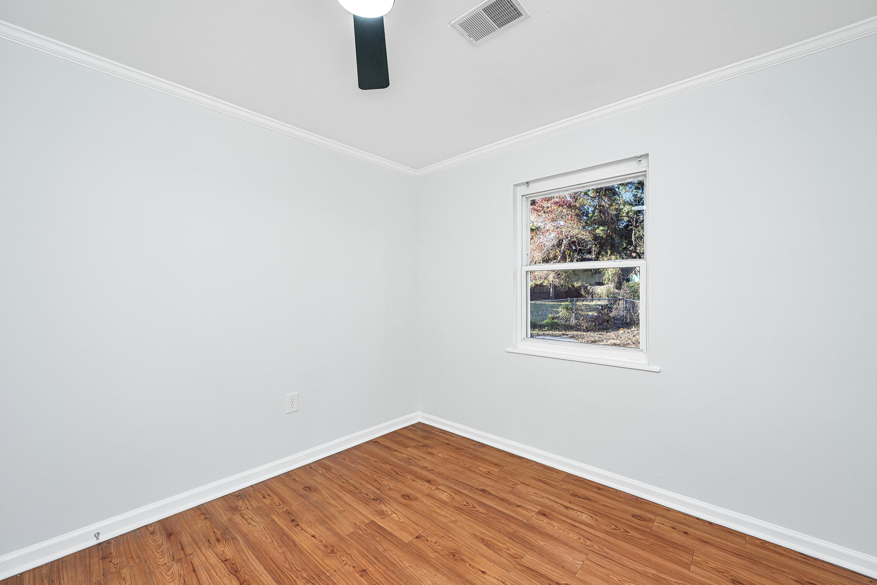 2328 Meridian Road North Charleston, SC 29405 - Photo 19 of 34 2328MeridianRd026