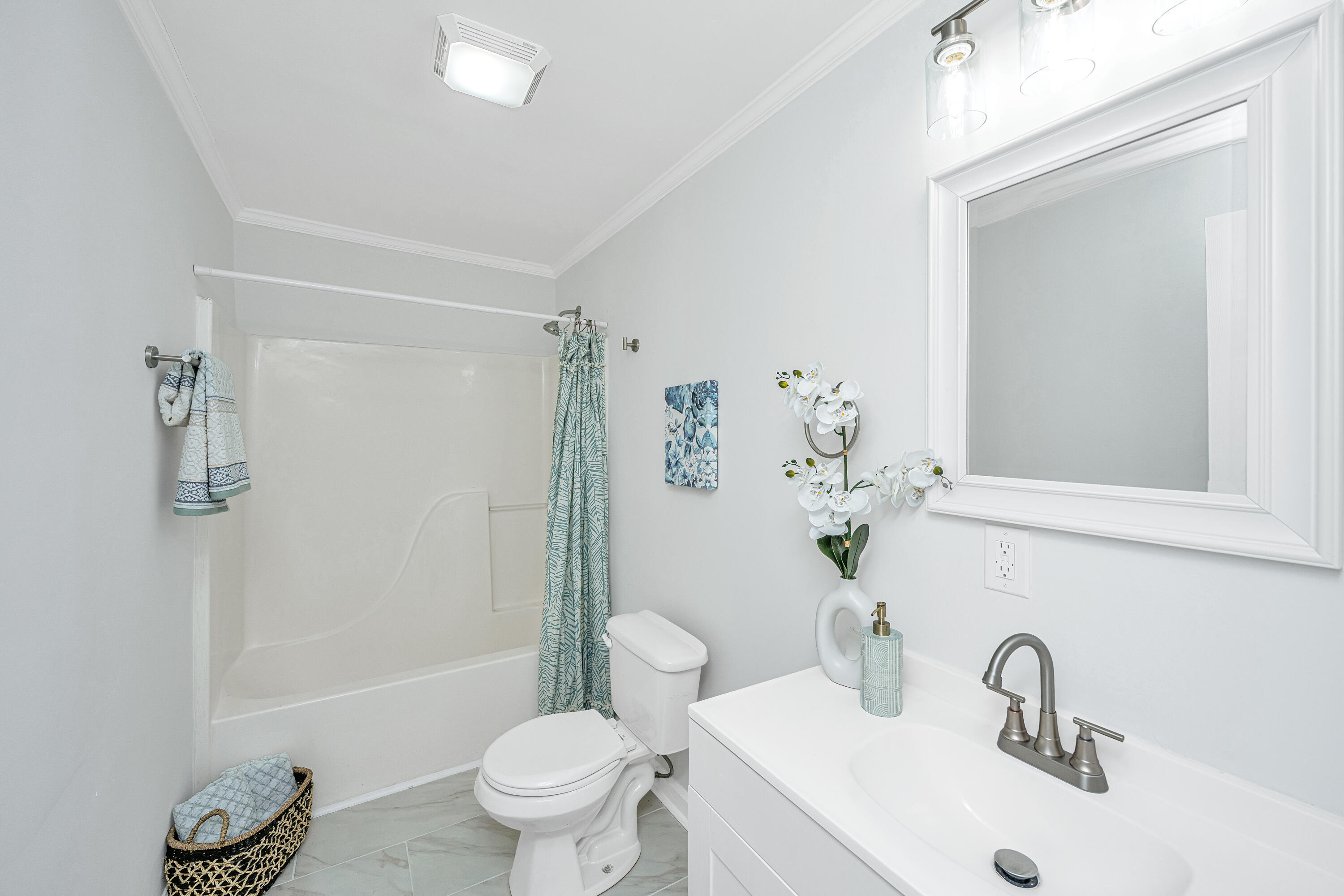 2328 Meridian Road North Charleston, SC 29405 - Photo 24 of 34 2328MeridianRd031