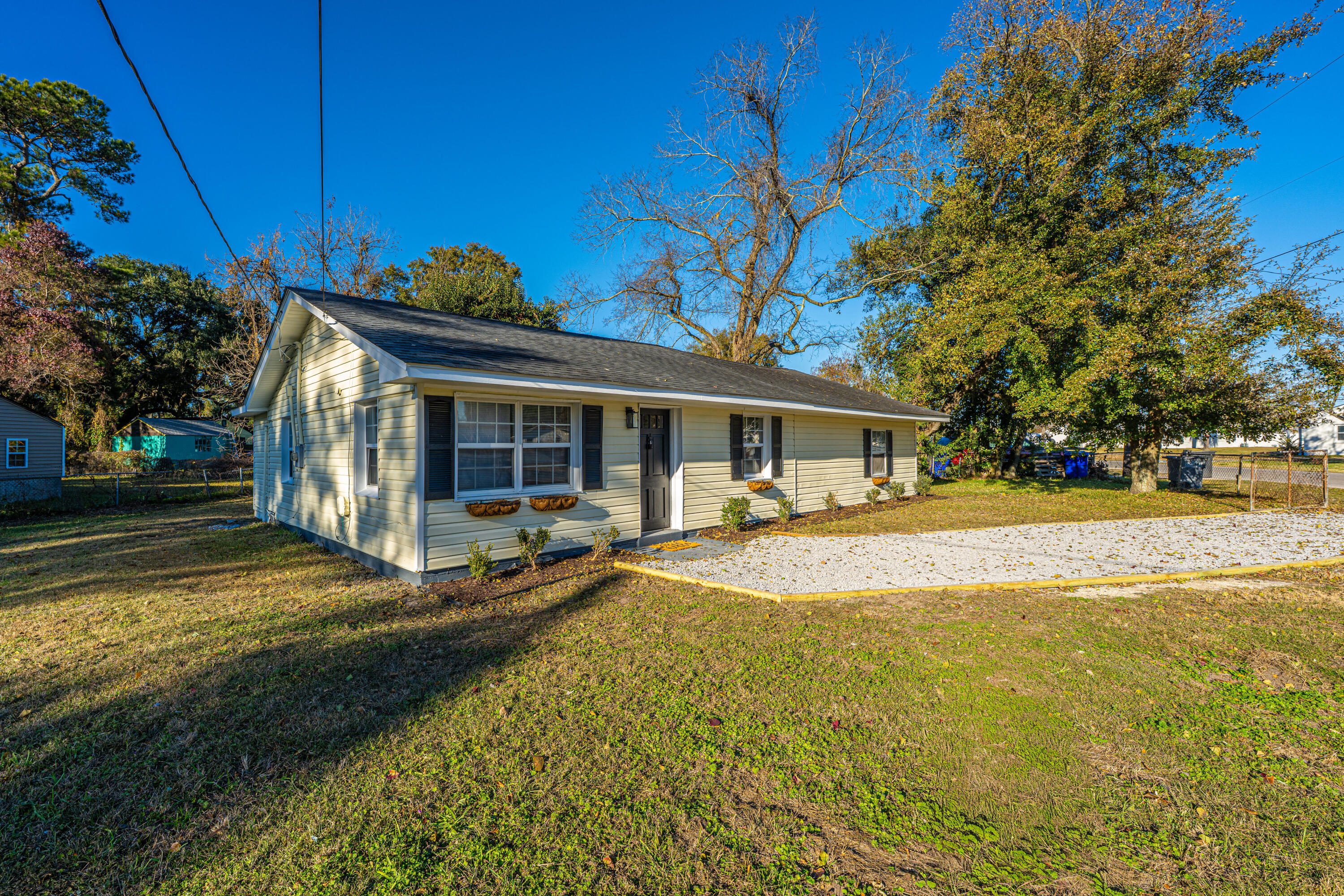 2328 Meridian Road North Charleston, SC 29405 - Photo 33 of 34 2328MeridianRd009