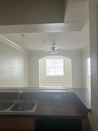 $1,775 | 12861 Madison Pointe Circle, Unit 207, Orlando, FL 32821