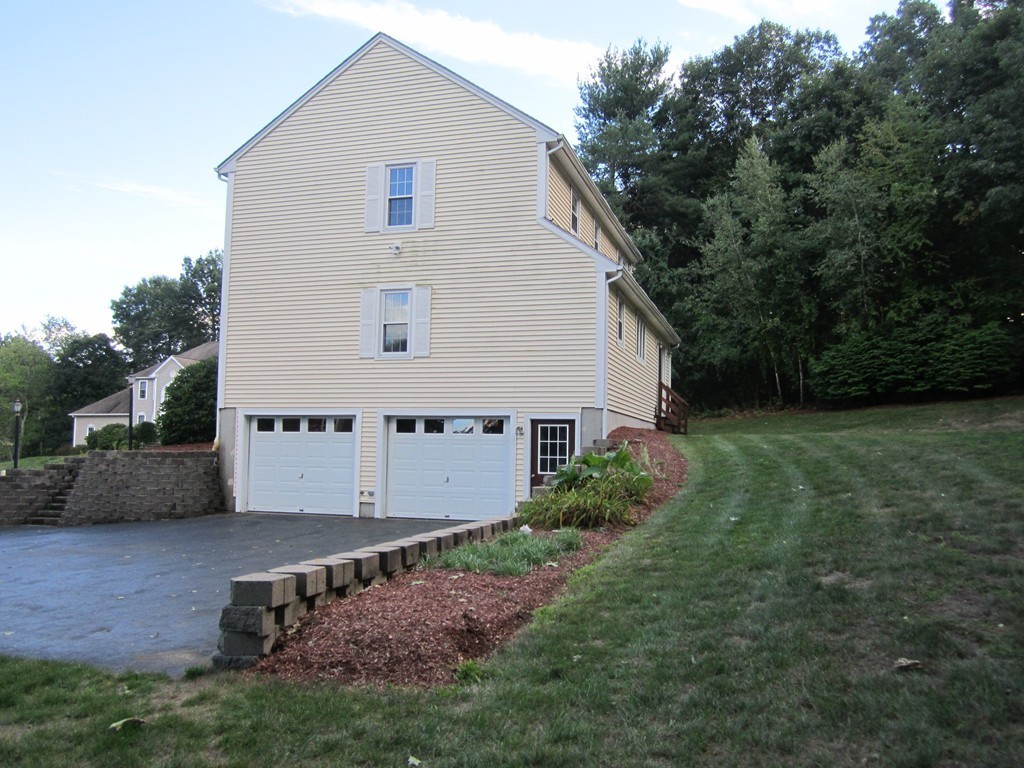 3 Proprietors Place Rutland, MA 01543 - Photo 20 of 23