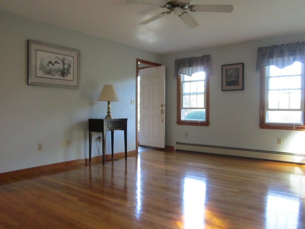 3 Proprietors Place Rutland, MA 01543 - Photo 4 of 23