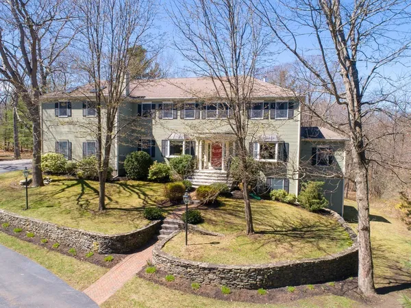 $10,000 | 1311 Central Avenue, Needham, MA 02492