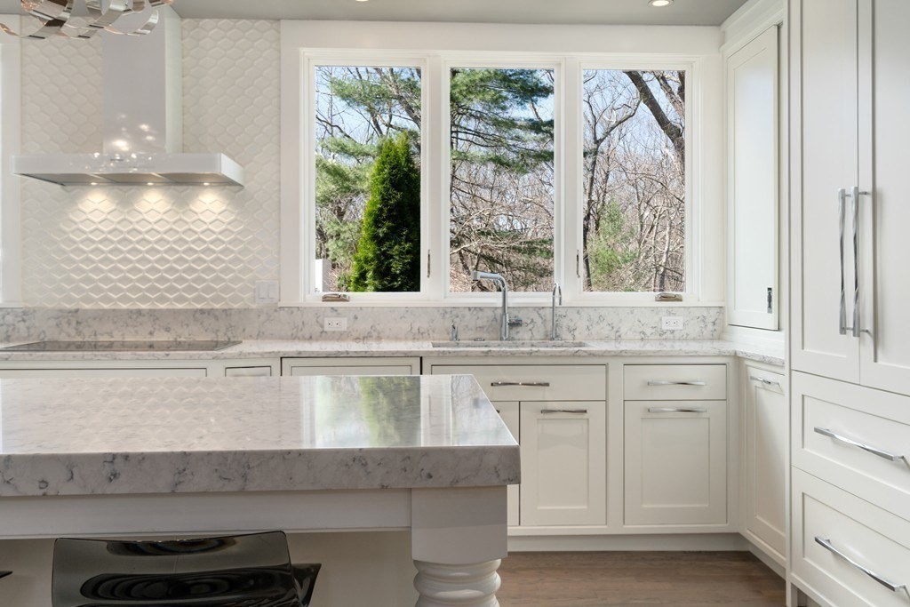 1311 Central Avenue Needham, MA 02492 - Photo 4 of 18