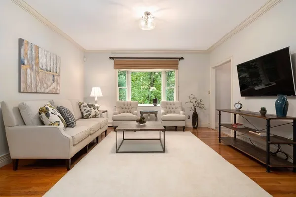 $10,000 | 1311 Central Avenue, Needham, MA 02492