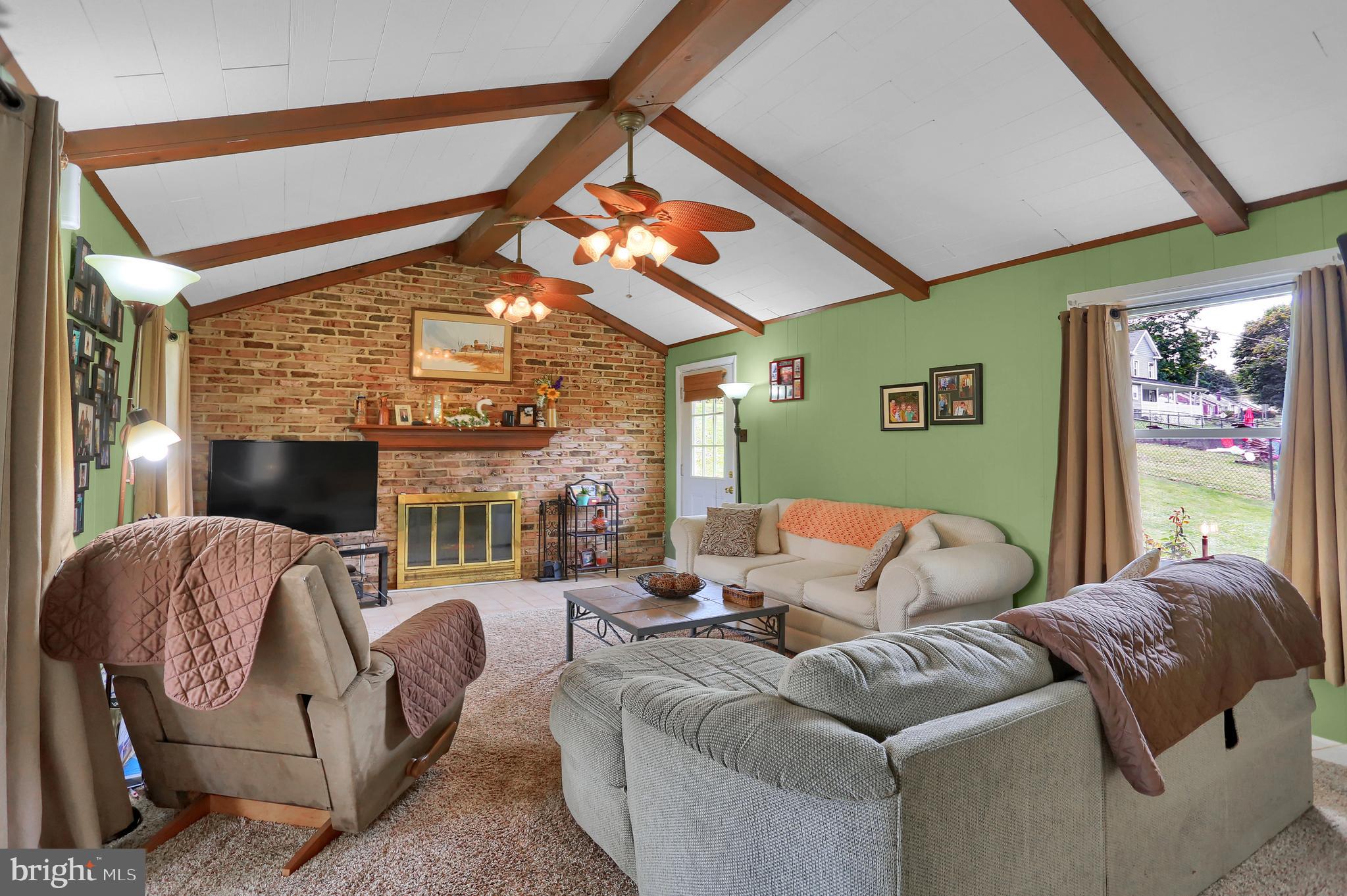 710 Hillcrest Road York, PA 17403 - Photo 15 of 33 Gallery Image 15