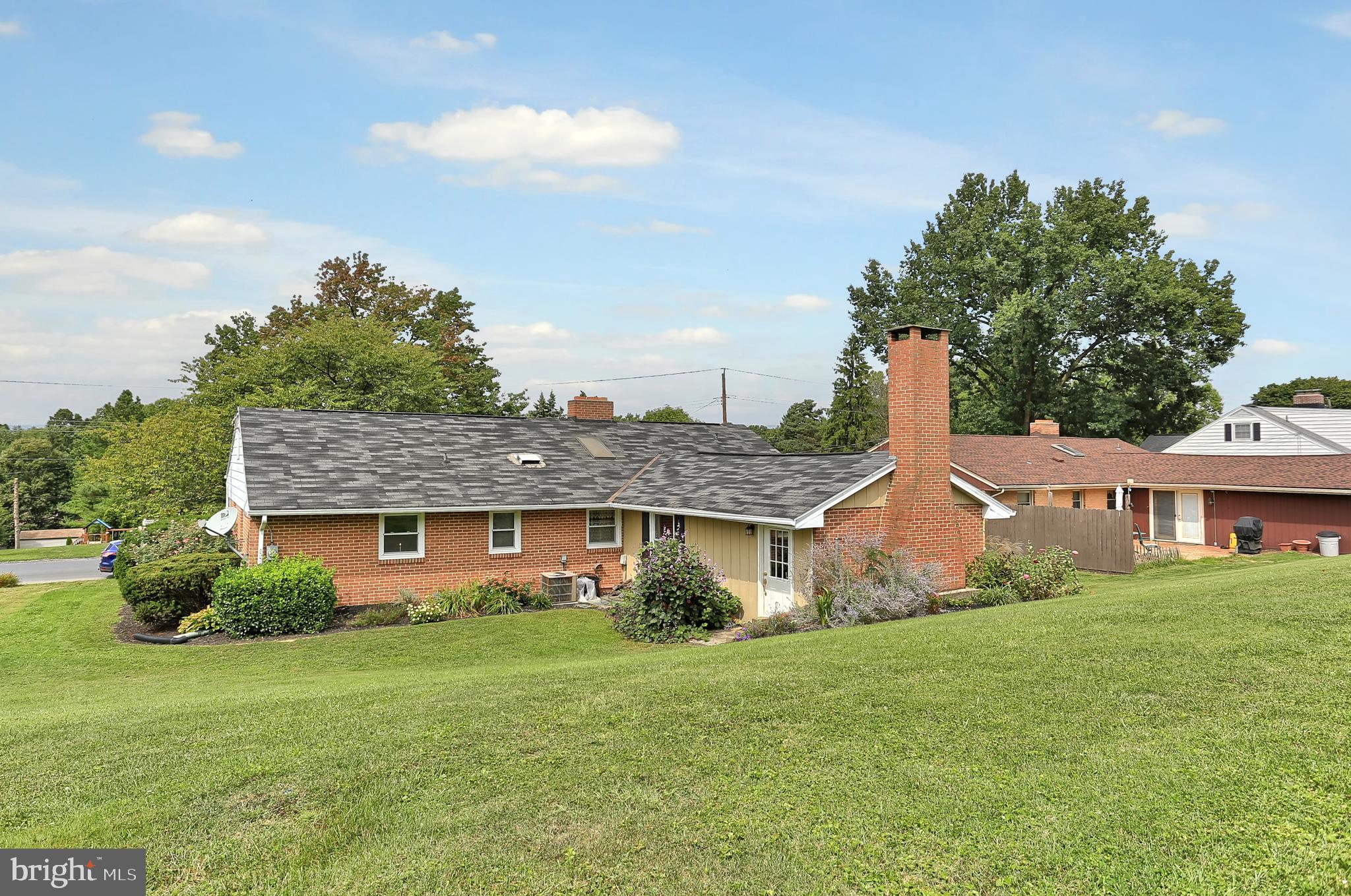 710 Hillcrest Road York, PA 17403 - Photo 30 of 33 Gallery Image 30