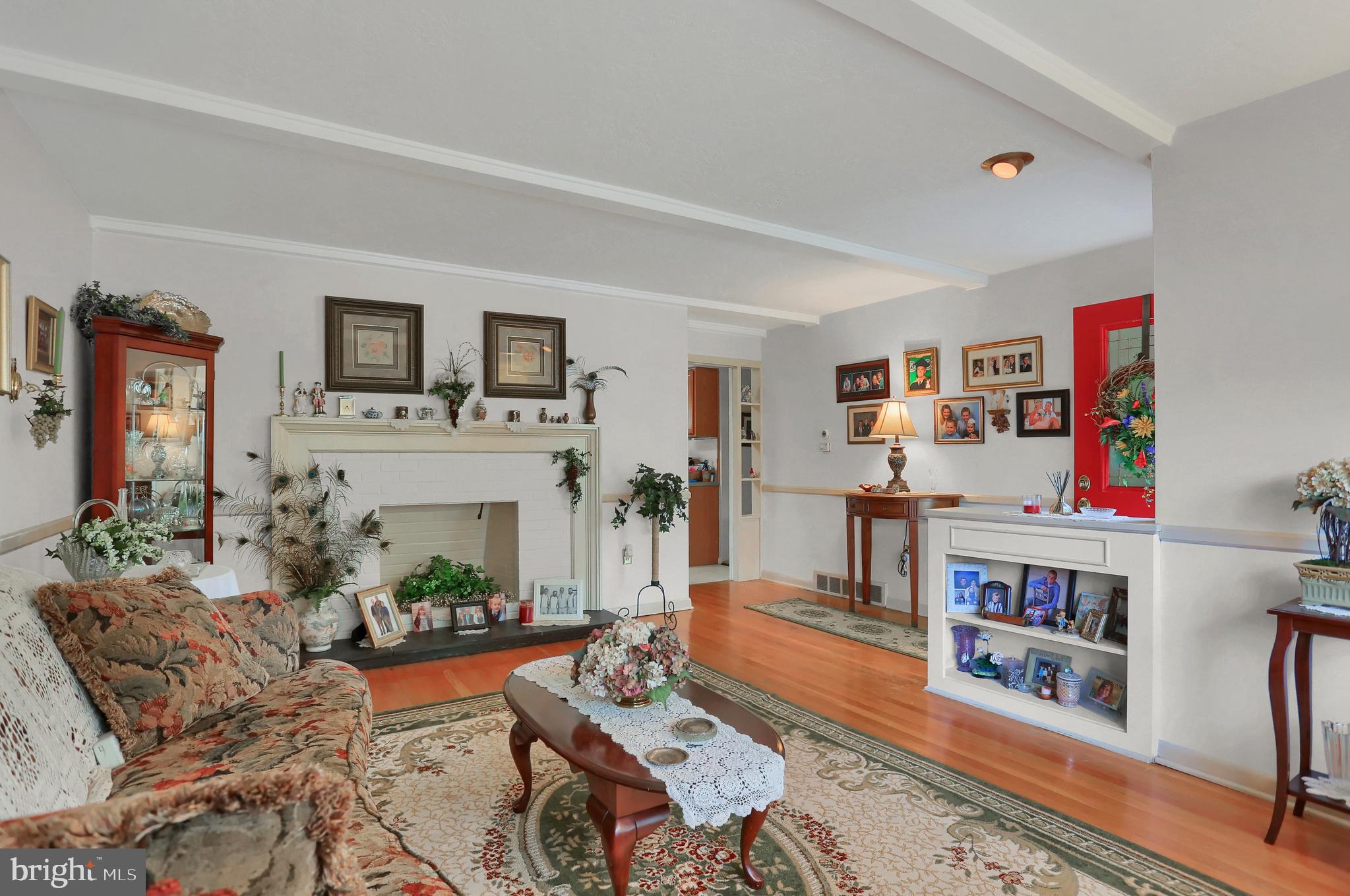 710 Hillcrest Road York, PA 17403 - Photo 6 of 33 Gallery Image 6