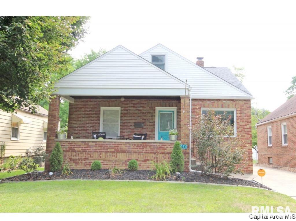 2140 Marland Street Springfield, IL 62702 - Photo 1 of 26