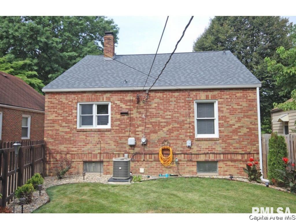 2140 Marland Street Springfield, IL 62702 - Photo 21 of 26