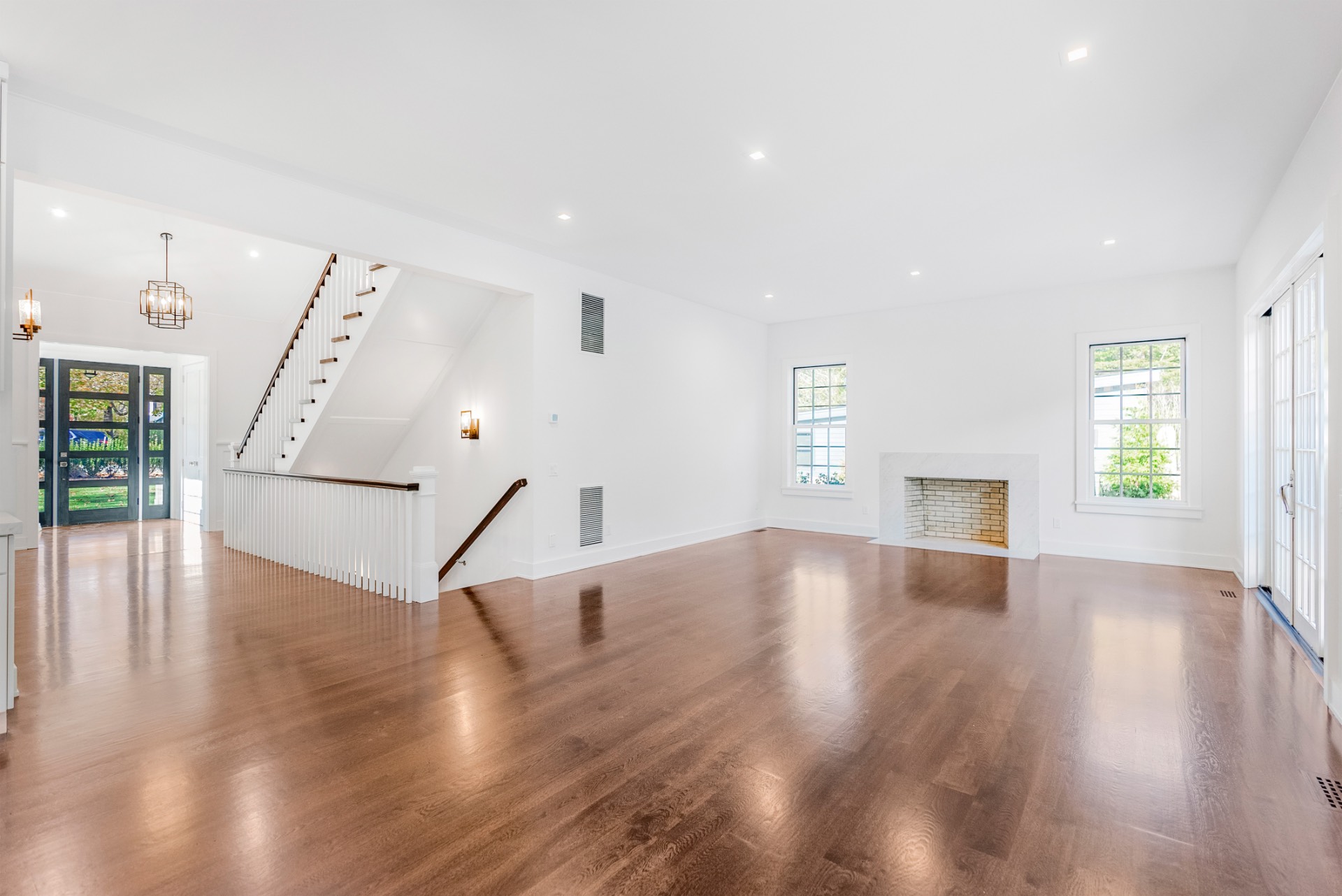 166 Ferry Road Sag Harbor, NY 11963 - Photo 7 of 33 Gallery Image 7