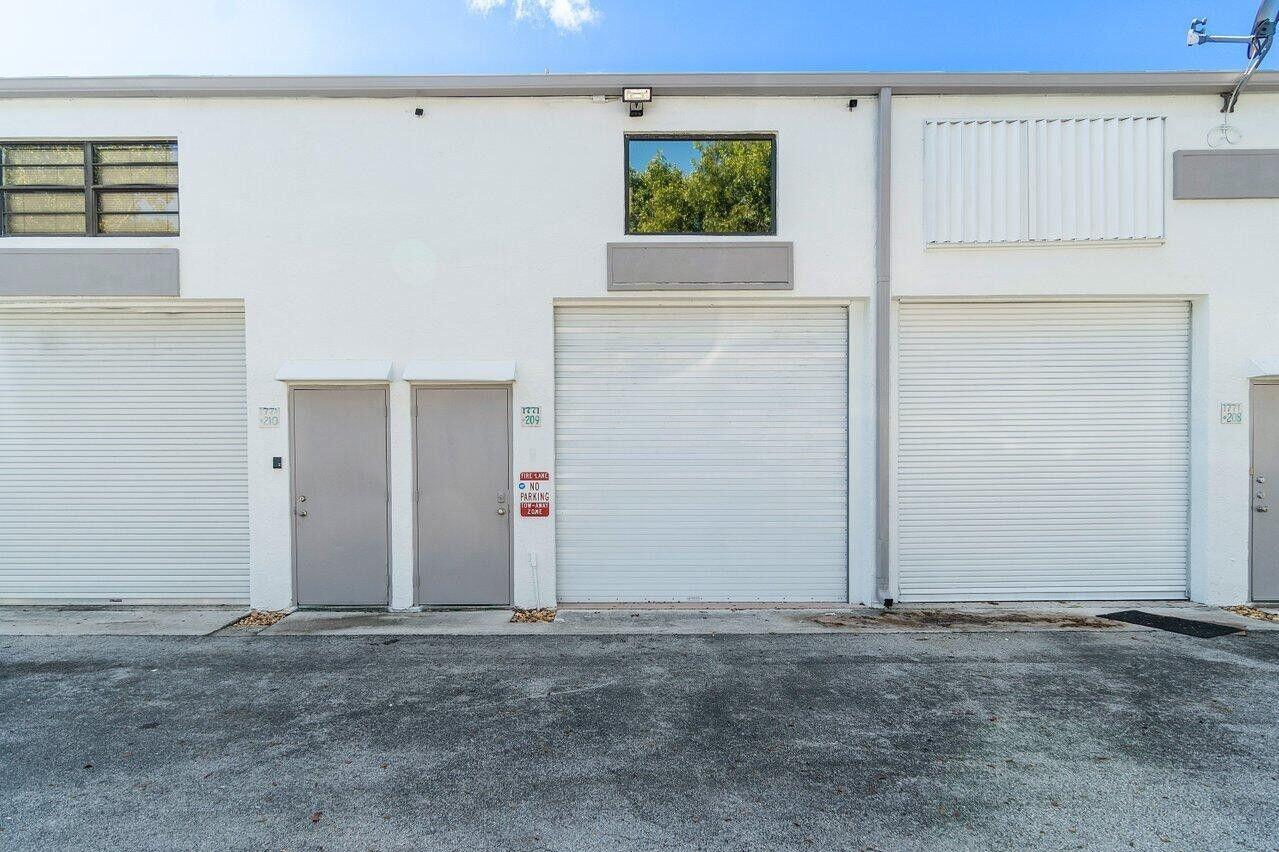 1771 Blount Road, Unit 209 Pompano Beach, FL 33069 - Photo 12 of 14 WH9