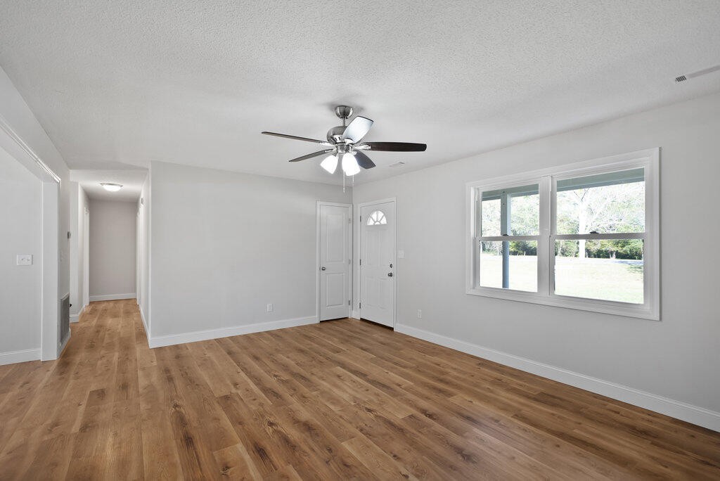 4696 Cranmore Cove Road Dayton, TN 37321 - Photo 7 of 33 Gallery Image 7