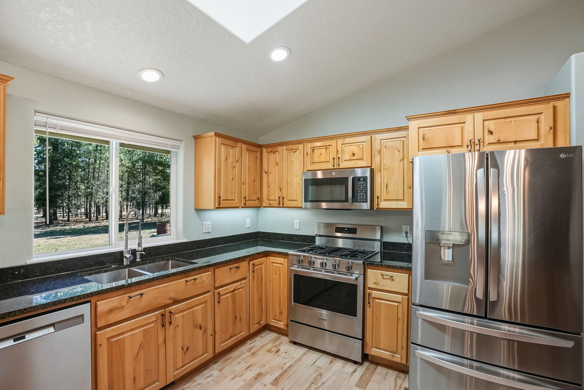 52220 Dorrance Meadow Road La Pine, OR 97739 - Photo 28 of 56 43-web-or-mls-Riley_Visuals_043