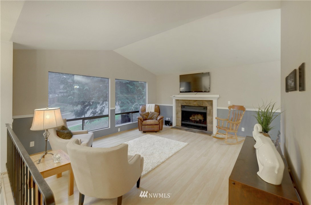 2416 198th Place Southeast Bothell, WA 98012 - Photo 11 of 17 Gallery Image 11