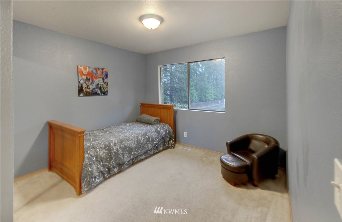 2416 198th Place Southeast Bothell, WA 98012 - Photo 12 of 17 Gallery Image 12