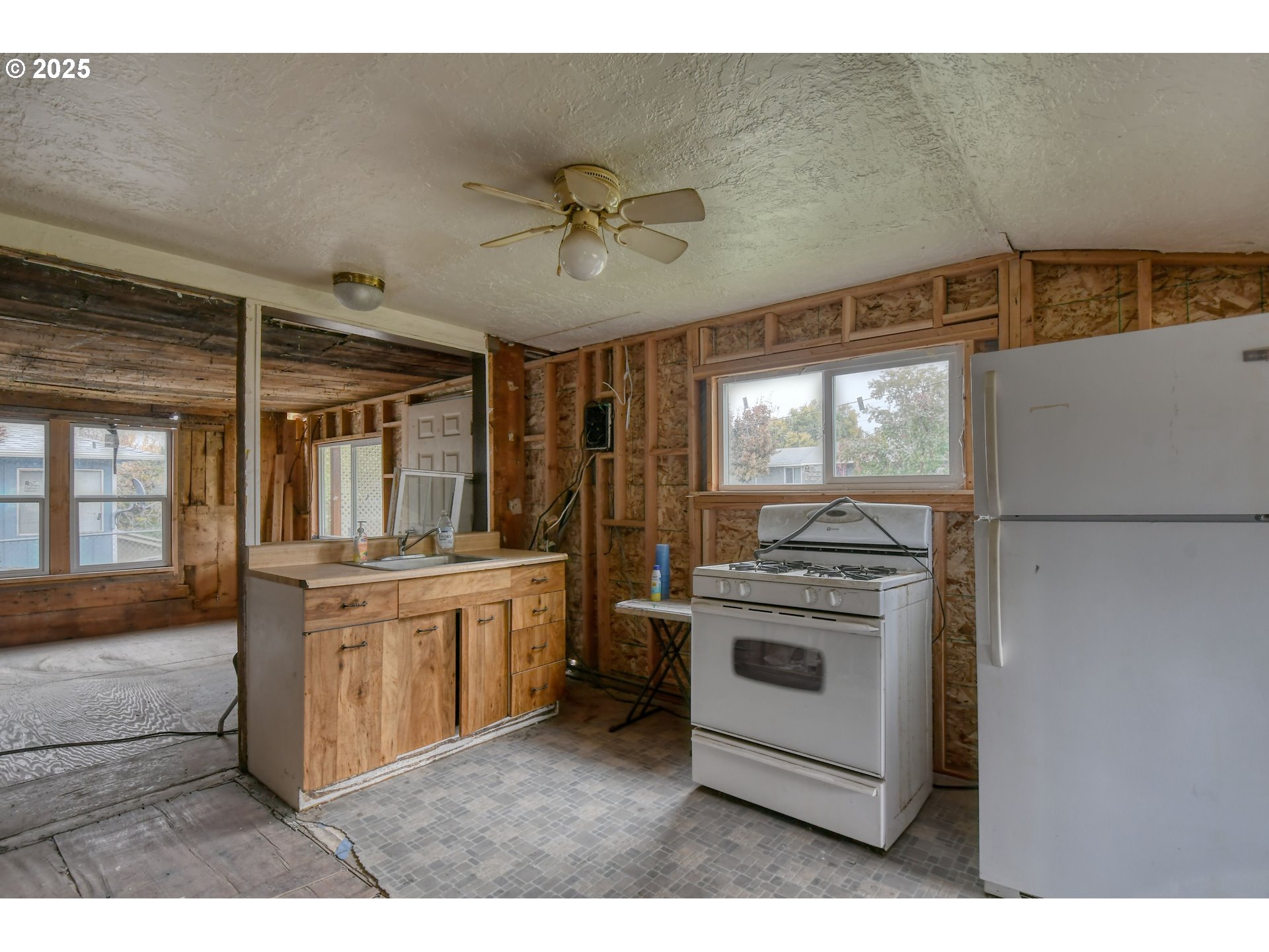 703 Southeast Isaac Avenue Pendleton, OR 97801 - Photo 13 of 18