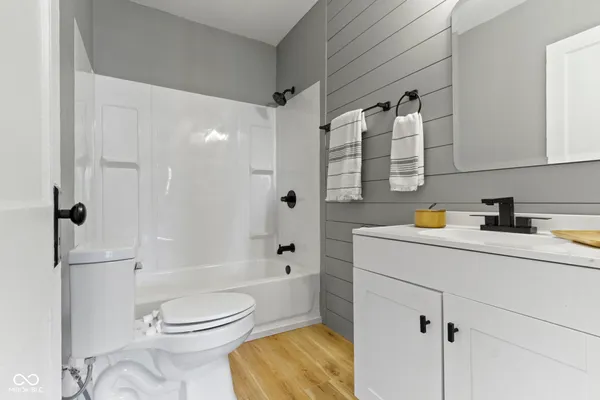 $399,999 | 3960 North Illinois Street, Indianapolis, IN 46208