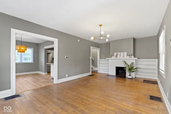 $399,999 | 3960 North Illinois Street, Indianapolis, IN 46208
